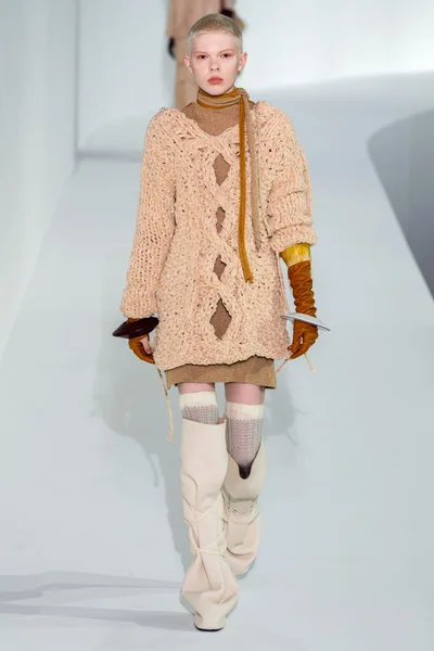 Look 36